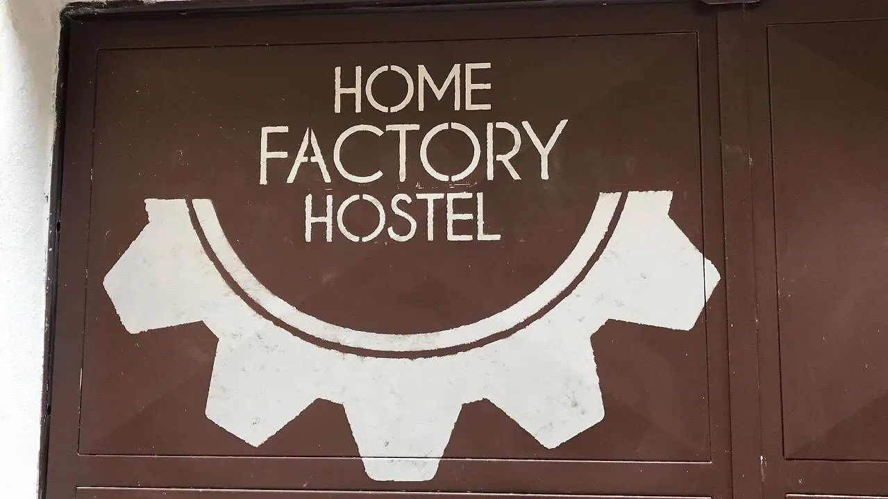 Home Factory Hostel Prag Tjeckien